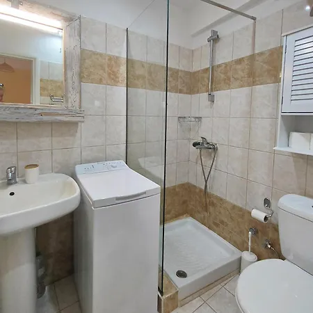 Chrysanthos Ágios Matthaíos