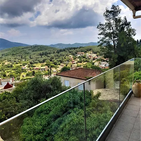 Chrysanthos Сasa de vacaciones Ágios Matthaíos